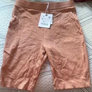 Zara mid shorts/spandex brand new